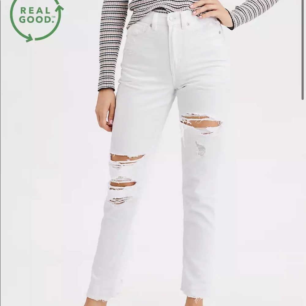 American Eagle White mom jeans 6 long NWT